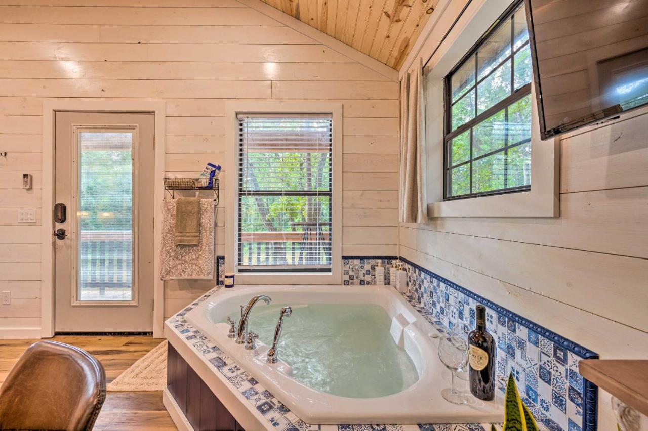 Romantic Broken Bow Cabin With Jacuzzi And Fire Pit! Exterior foto